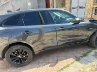 Usata Jaguar F-Pace 180 CV (132 kW) 2018 Grigio SUV