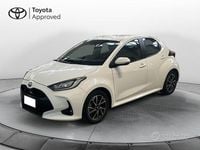Usata Toyota Yaris Hybrid Trend 116 CV (85 kW) 2021 Bianco Berlina