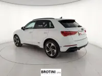 Usata Audi Q3 S-Line 150 CV (110 kW) 2021 Bianco metallizzato SUV