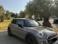 Usata Mini Cooper D 116 CV (85 kW) 2018 Verde Utilitaria