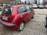 Usata Lancia Ypsilon 69 CV (50 kW) 2003 Rosso Utilitaria