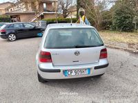Usata VW Golf IV 101 CV (74 kW) 2003 Grigio Berlina