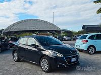 Usata Peugeot 208 81 CV (59 kW) 2019 Blu Utilitaria