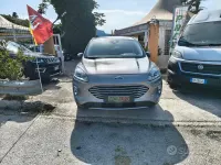 Usata Ford Kuga Titanium 120 CV (88 kW) 2022 Grigio SUV