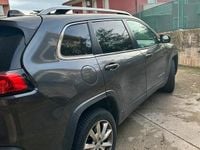 Usata Jeep Cherokee 140 CV (102 kW) 2017 Grigio SUV