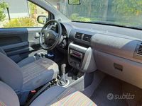 Usata VW Fox 54 CV (39 kW) 2009 Giallo Utilitaria