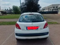 Usata Peugeot 207 73 CV (53 kW) 2013 Bianco Berlina