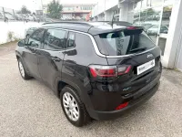Usado Jeep Compass Night Eagle 190 CV (139 kW) 2022 Negro SUV