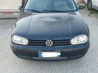 Usata VW Golf IV 101 CV (74 kW) 2002 Nero Berlina