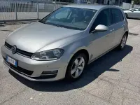 Usata VW Golf Sportsvan Comfortline 105 CV (77 kW) 2013 Beige Monovolume