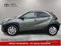 Usata Toyota Aygo X Trend 72 CV (52 kW) 2022 Nero SUV