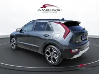 Usata Kia Niro 137 CV (100 kW) 2023 Grigio SUV
