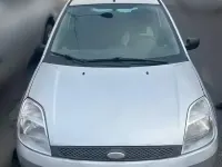 Usata Ford Fiesta 68 CV (50 kW) 2004 Grigio Utilitaria