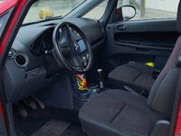 Usata Mitsubishi Colt 75 CV (55 kW) 2010 Rosso Utilitaria