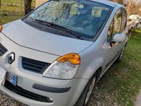 Usata Renault Modus 65 CV (47 kW) 2006 Grigio Monovolume