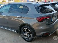 Occasion Fiat Tipo Cross 131 ch (96 kW) 2022 Gris SUV