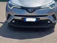 Usata Toyota C-HR Lounge 105 CV (77 kW) 2018 Grigio SUV