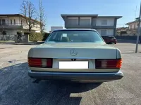 Usata Mercedes 280 SE 185 CV (136 kW) 1981 Verde Berlina