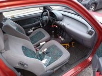 Usata Nissan Micra 75 CV (55 kW) 1998 Rosso Utilitaria