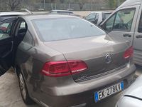 Usata VW Passat 105 CV (77 kW) 2011 Berlina