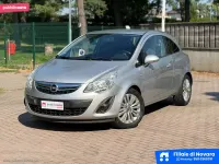 Usata Opel Corsa Club 86 CV (63 kW) 2012 Argento Utilitaria