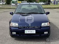 Usata Renault Clio 135 CV (99 kW) 1995 Blu Utilitaria