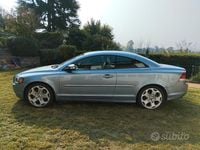 Usata Volvo C70 136 CV (100 kW) 2009 Verde Cabrio