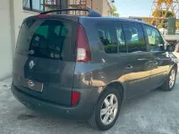 Usata Renault Espace Initiale 150 CV (110 kW) 2009 Grigio Monovolume