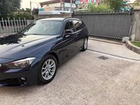 Usata BMW 320 Luxury Line 163 CV (119 kW) 2013 Blu/azzurro Station wagon