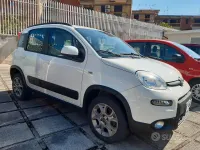 Usata Fiat Panda 4x4 75 CV (55 kW) 2013 Bianco Utilitaria