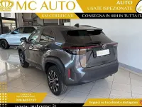 Nuova Toyota Yaris Cross 92 CV (67 kW) 2026 Grigio SUV