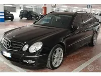 Usata Mercedes E220 170 CV (125 kW) 2009 Nero Station wagon