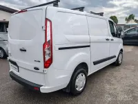 Usata Ford Transit Custom 131 CV (96 kW) 2022 Bianco Berlina