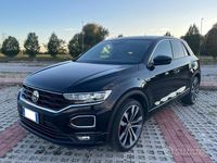 Usata VW T-Roc R-line 150 CV (110 kW) 2019 Nero SUV