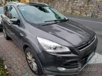 Usata Ford Kuga Titanium 150 CV (110 kW) 2014 Grigio SUV