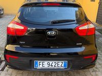 Usata Kia Rio Active 75 CV (55 kW) 2016 Nero Utilitaria