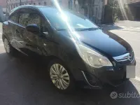 Usata Opel Corsa 75 CV (55 kW) 2012 Nero Utilitaria