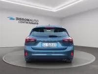 Usata Ford Focus ST-Line 120 CV (88 kW) 2022 Chrome blue Berlina
