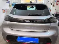 Usata Peugeot 208 GT 101 CV (74 kW) 2024 Argento Utilitaria