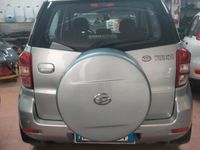 Usata Daihatsu Terios 86 CV (63 kW) 2008 Grigio SUV
