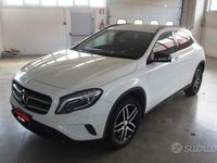 Usata Mercedes GLA200 Executive 136 CV (100 kW) 2017 Bianco SUV