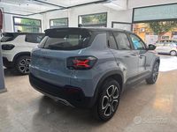 Nuova Jeep Avenger Summit 100 CV (73 kW) 2025 Grigio SUV