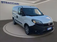 Usata Fiat Doblò Lounge 105 CV (77 kW) 2023 Bianco Monovolume