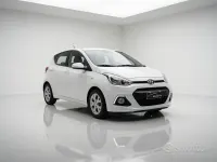 Usata Hyundai i10 66 CV (48 kW) 2015 Bianco Utilitaria