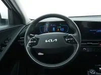Begagnad Kia Niro 141 HK (103 kW) 2023 Vit SUV