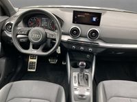 Usata Audi Q2 S-Line 116 CV (85 kW) 2023 Grigio metallizzato SUV