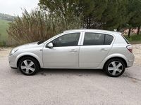 Usata Opel Astra Cosmo 101 CV (74 kW) 2005 Berlina