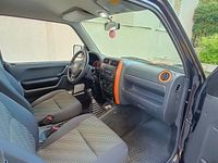 Second-hand Suzuki Jimny 85 CP (62 kW) 2016 Maro SUV