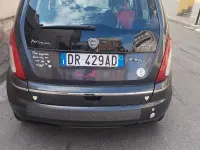 Usata Lancia Musa 90 CV (66 kW) 2008 Grigio Monovolume