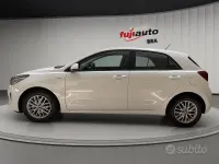 Usata Kia Rio 84 CV (61 kW) 2020 Bianco Utilitaria